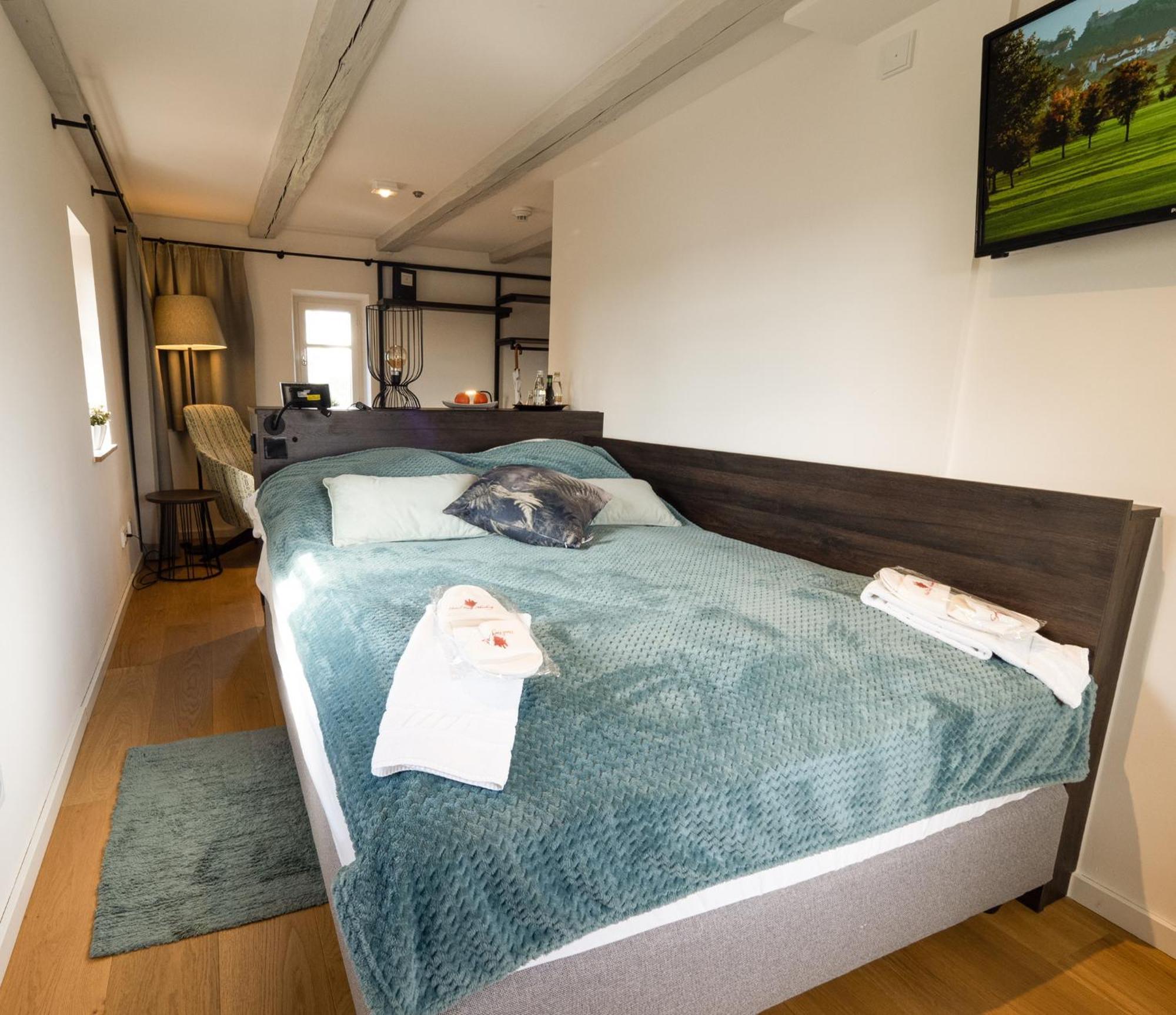 Hotel Burg 4*